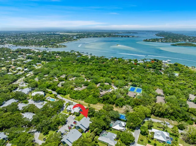 Seacape Community with Proximity to Intercoastal