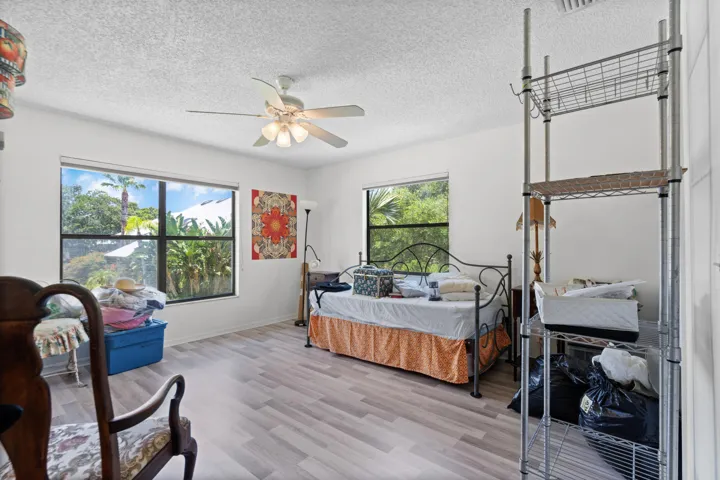 3rd Upper Bedroom