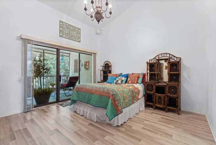 Main Bed
