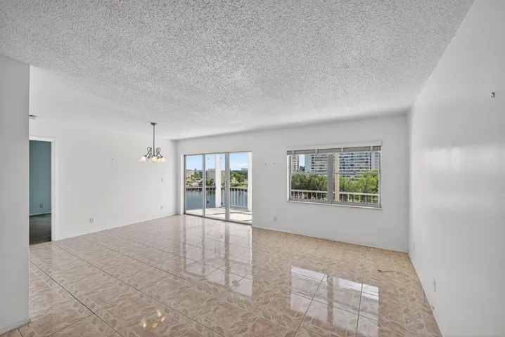 400 Diplomat Parkway-large-016-015-0006