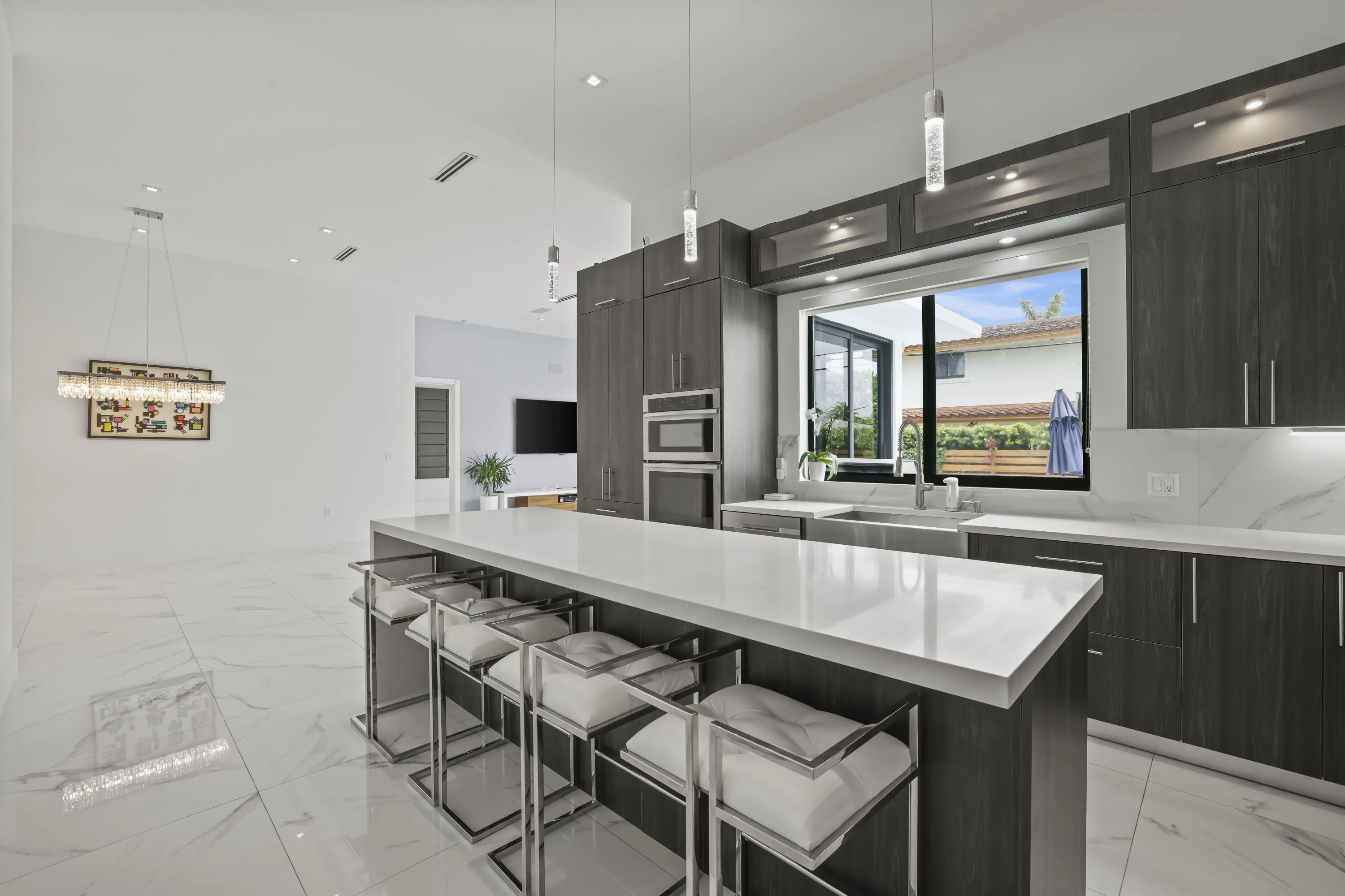 2620 Southeast 6th St - 14.jpg-FULL
