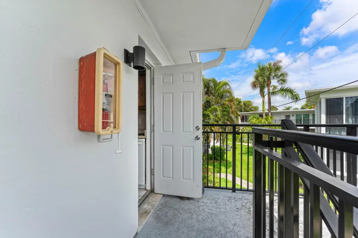 004-1045Southeast15thStreet-FortLauderda