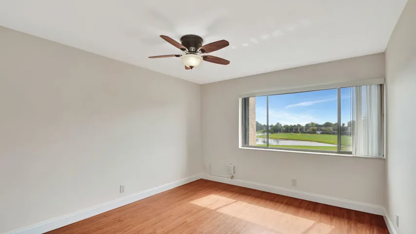 Principal bedroom