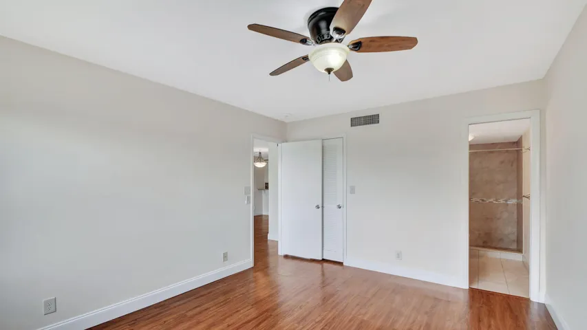 Principal bedroom