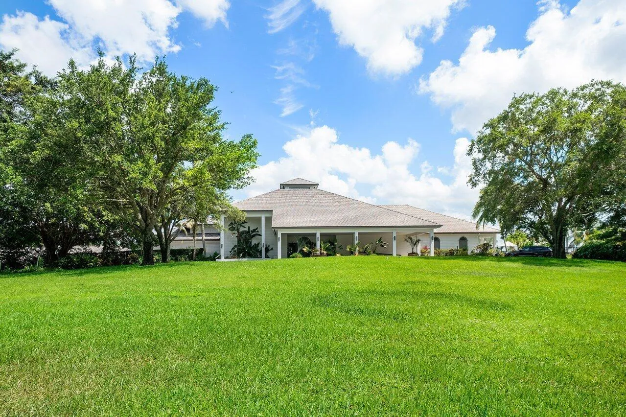 031-11863WimbledonCircle-Wellington-FL-3