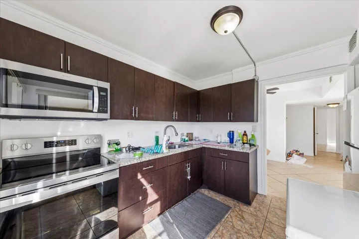 07-4156 Inverrary Dr #112, Lauderhill, F