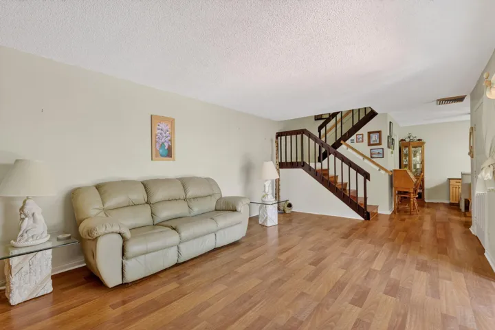 12-web-or-mls-5P1A7847
