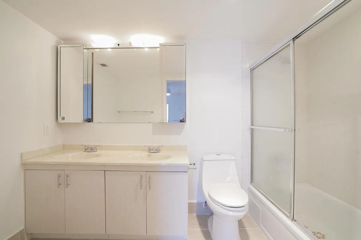 4401 Martinique CT Apt D-2-23