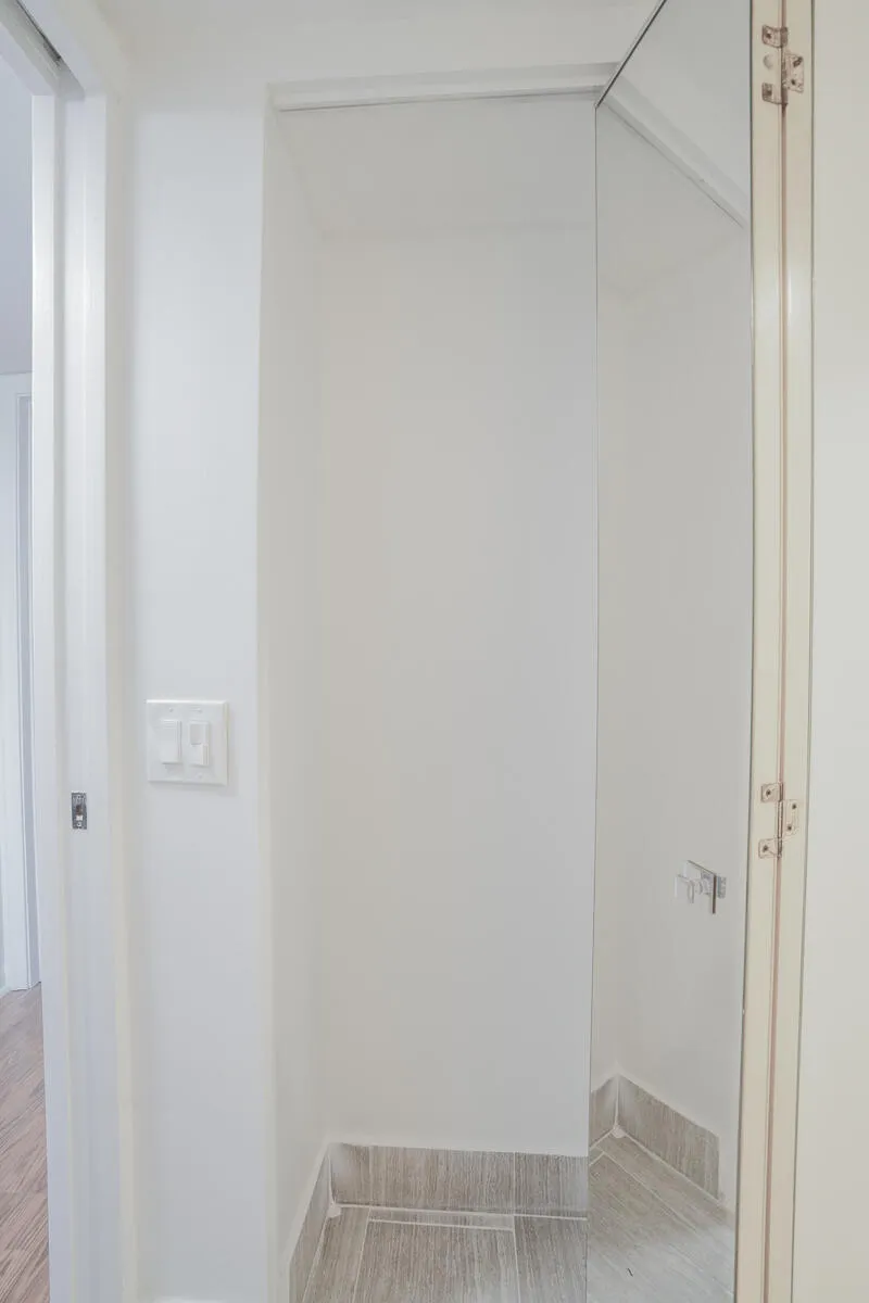 4401 Martinique CT Apt D-2-15
