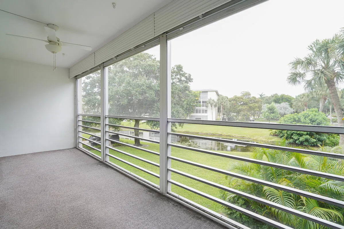 4401 Martinique CT Apt D-2-29