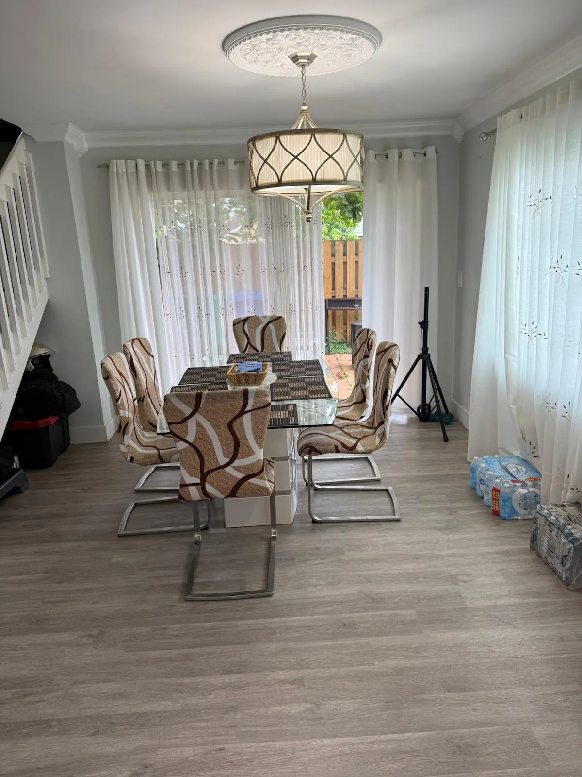 DINING ROOM 2