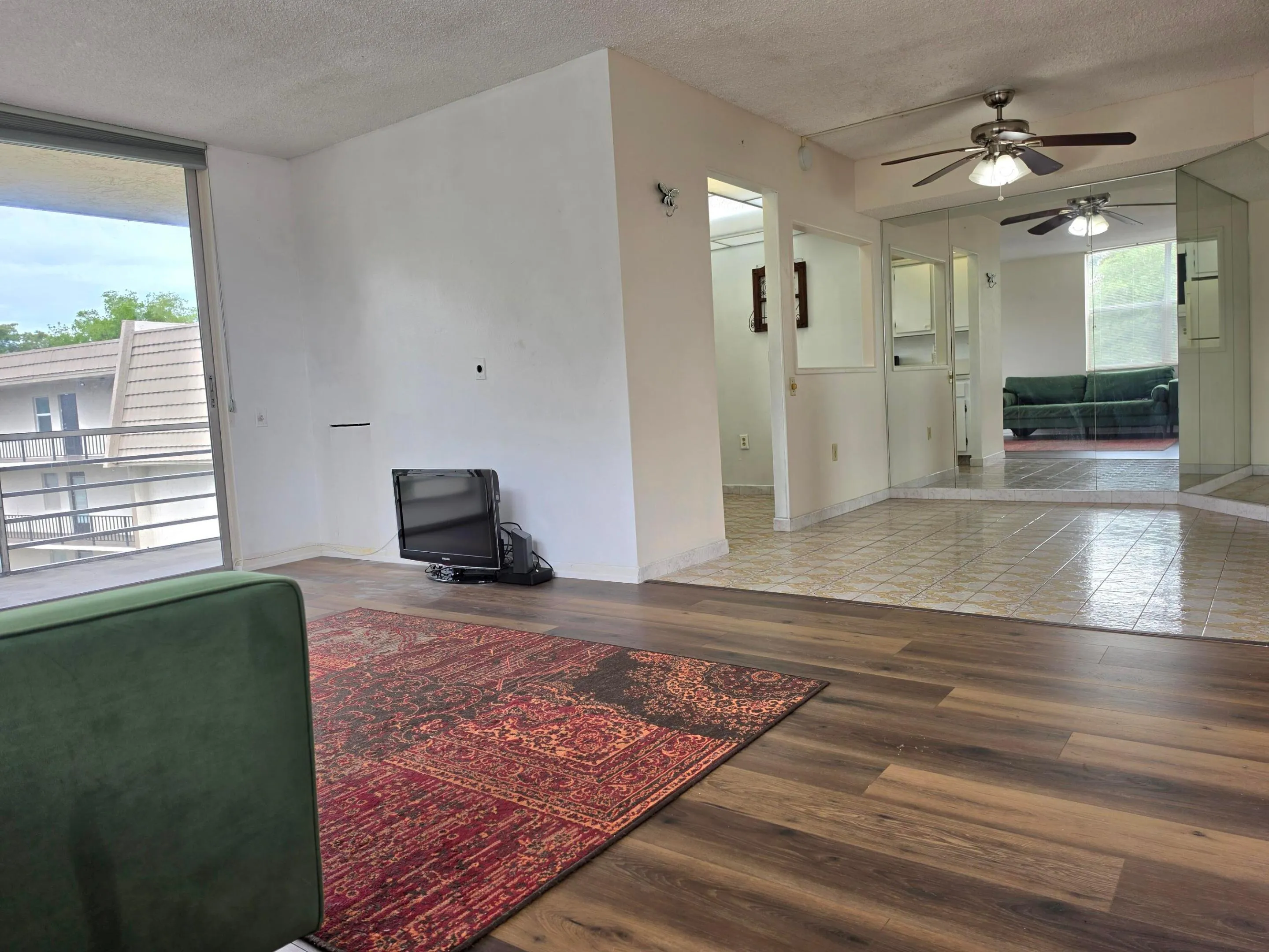 Living Room / Dining Area