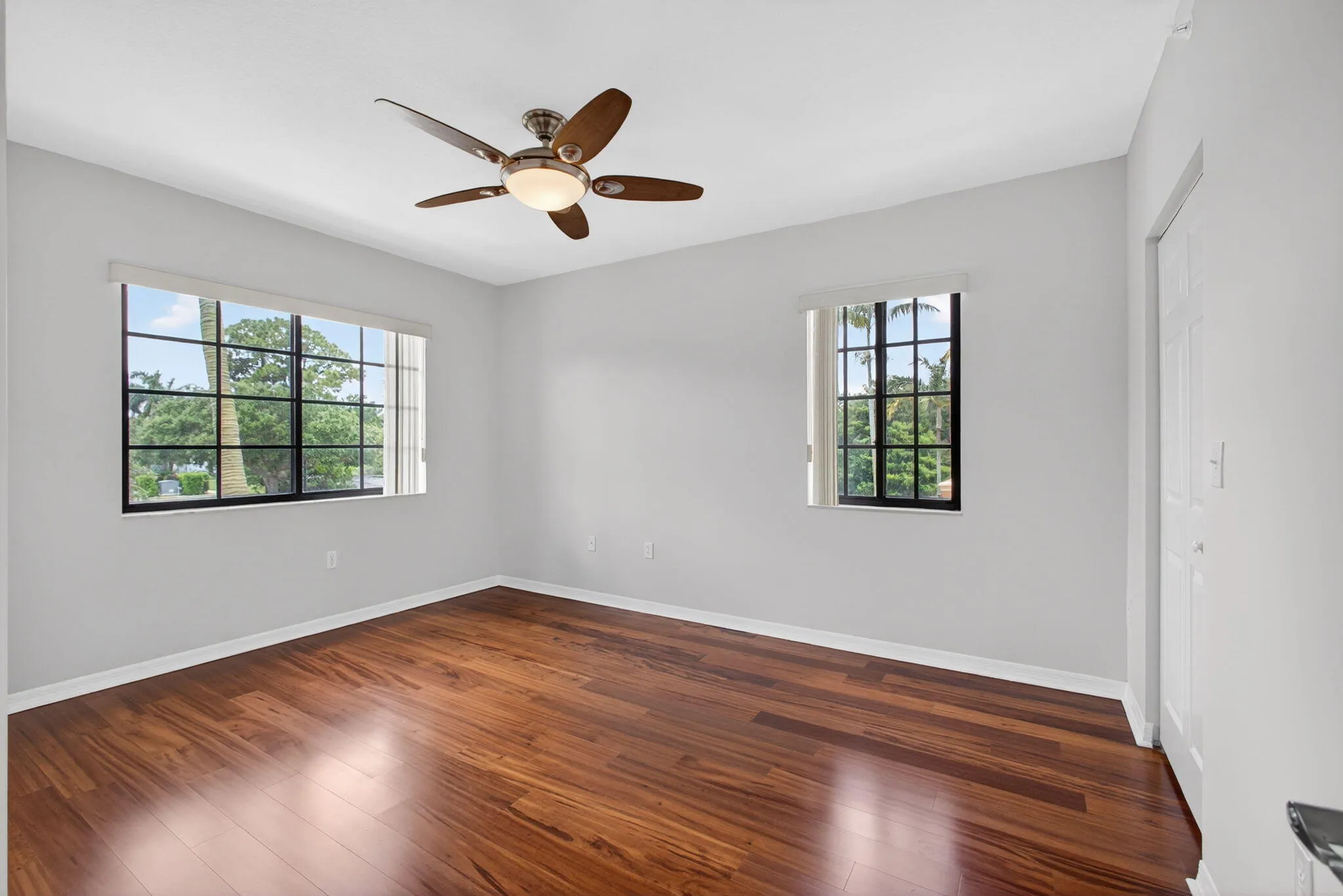 33-web-or-mls-5D1A7532