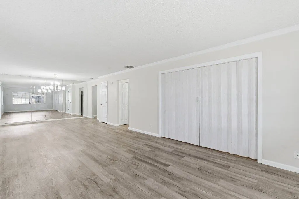 Living Room.jpg-SMALL