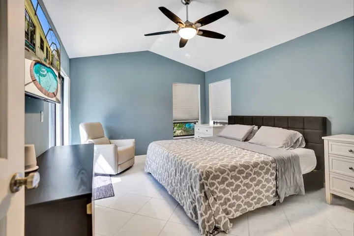 54 Cedar Circle - 11