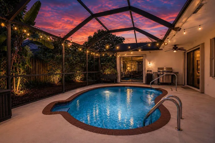 Twilight Cedar Cir
