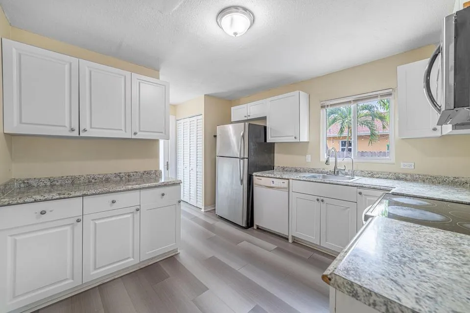 Unit1-Kitchen