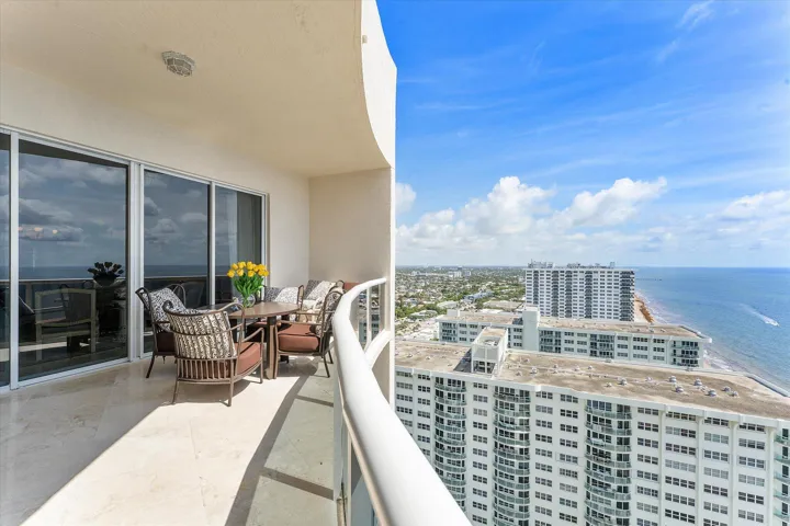 07-3200 N Ocean Blvd_041