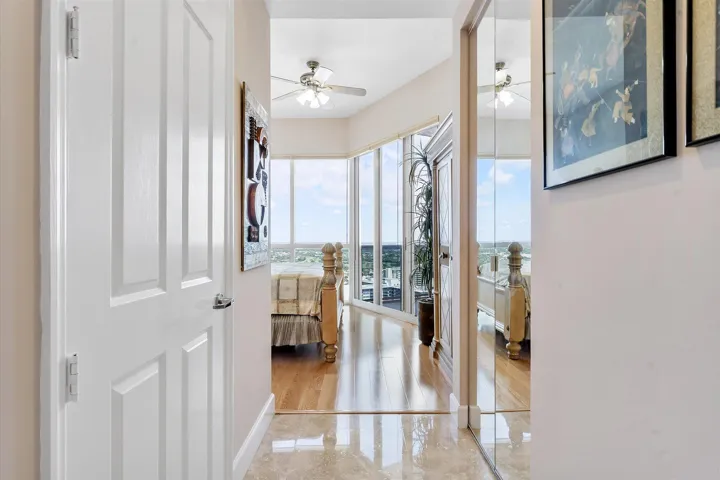 22-3200 N Ocean Blvd_031