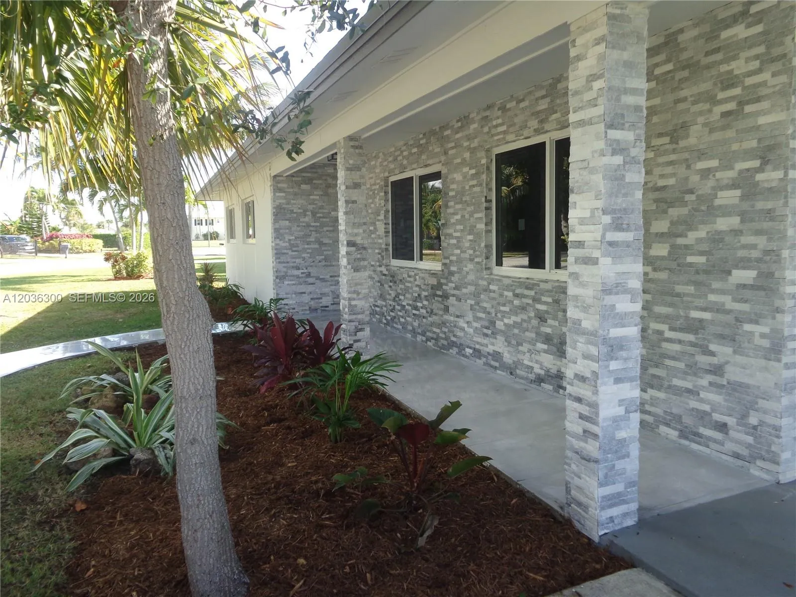 Property photo 77