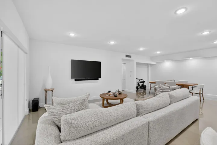 Living Rm view 3