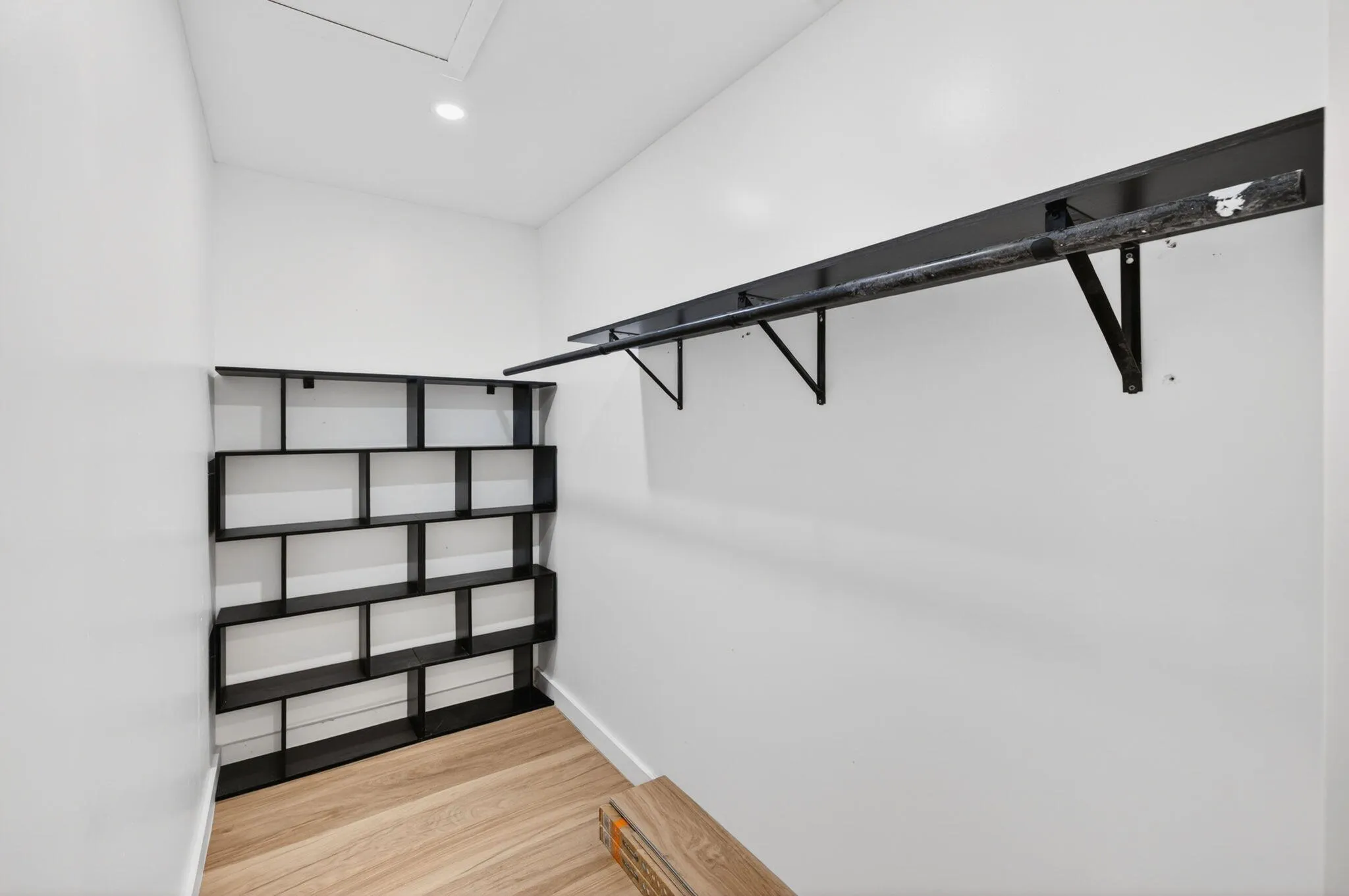 Walk in Closet