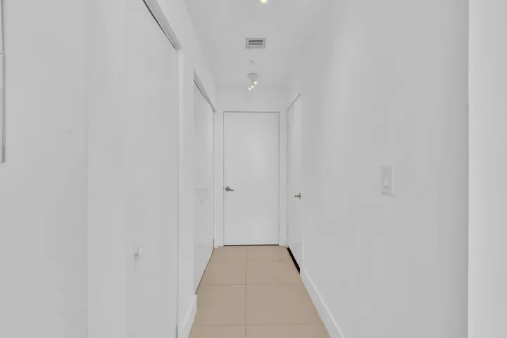 Hallway / Closets