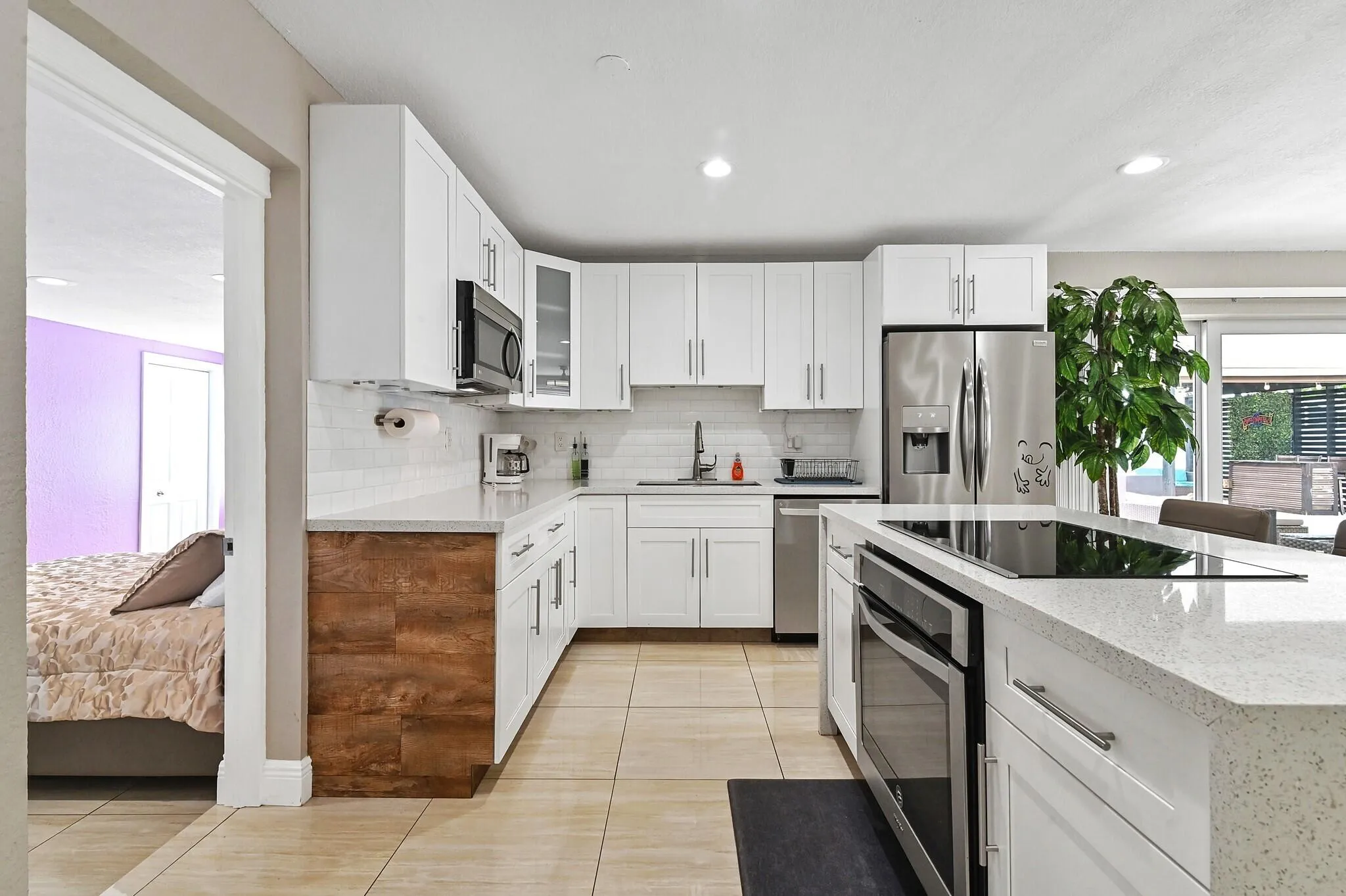 00009 - 124 Davis Rd