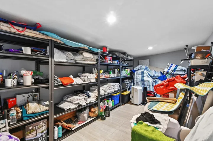 00005 - 124 Davis Rd
