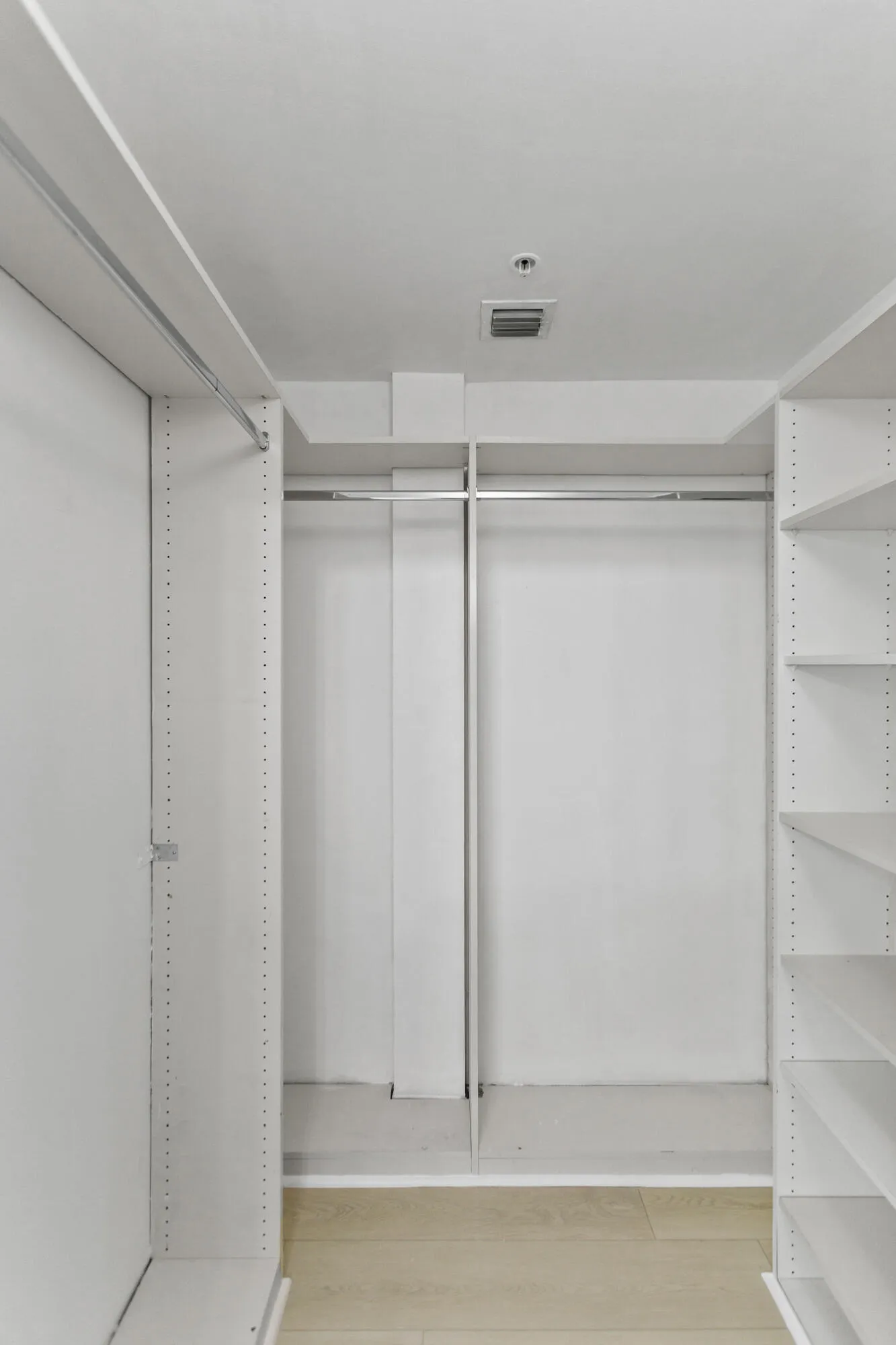 Walk in Closet