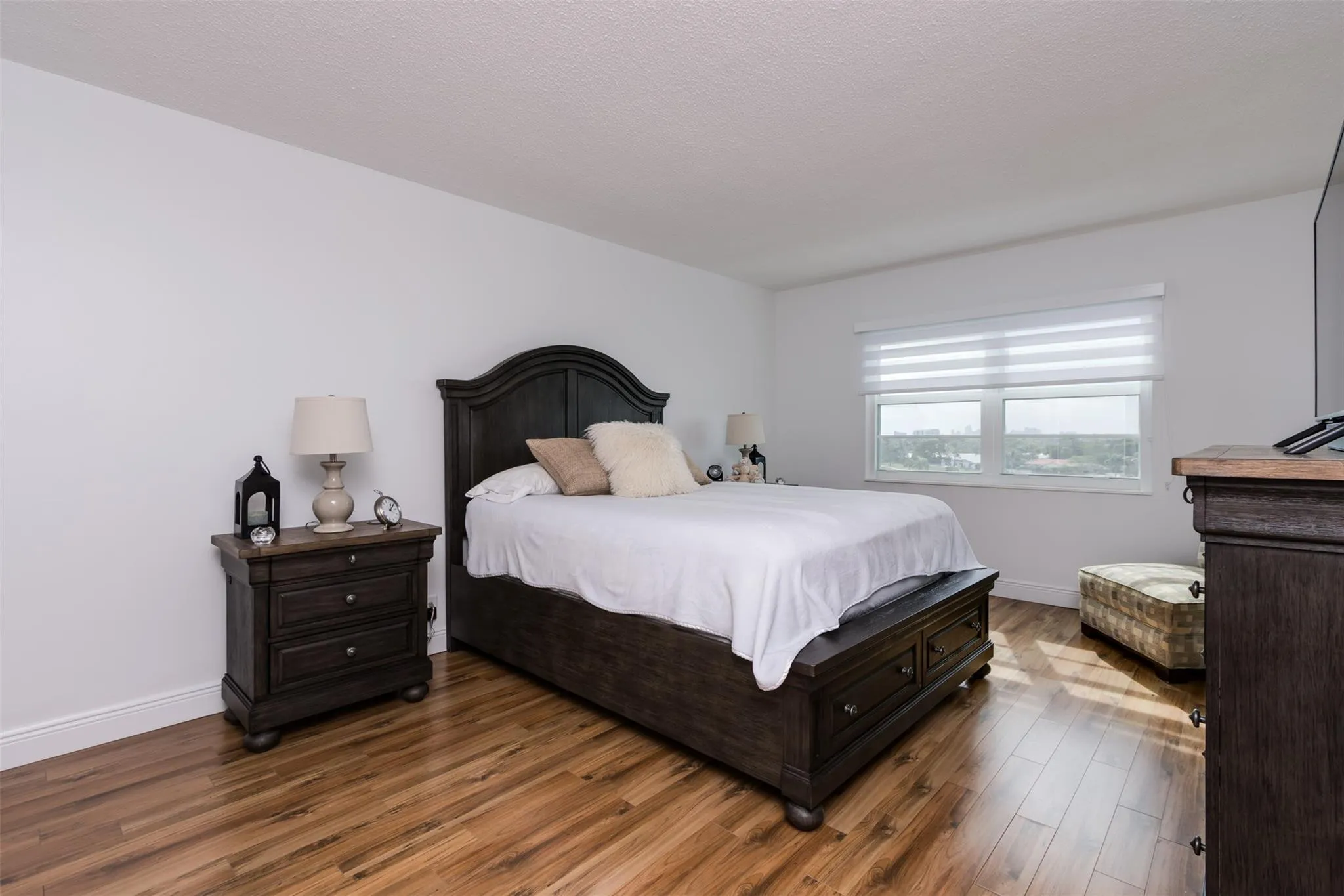 Primary​​‌​​​​‌​​‌‌​‌‌​​​‌‌​‌​‌​‌​​​‌​​ Bedroom