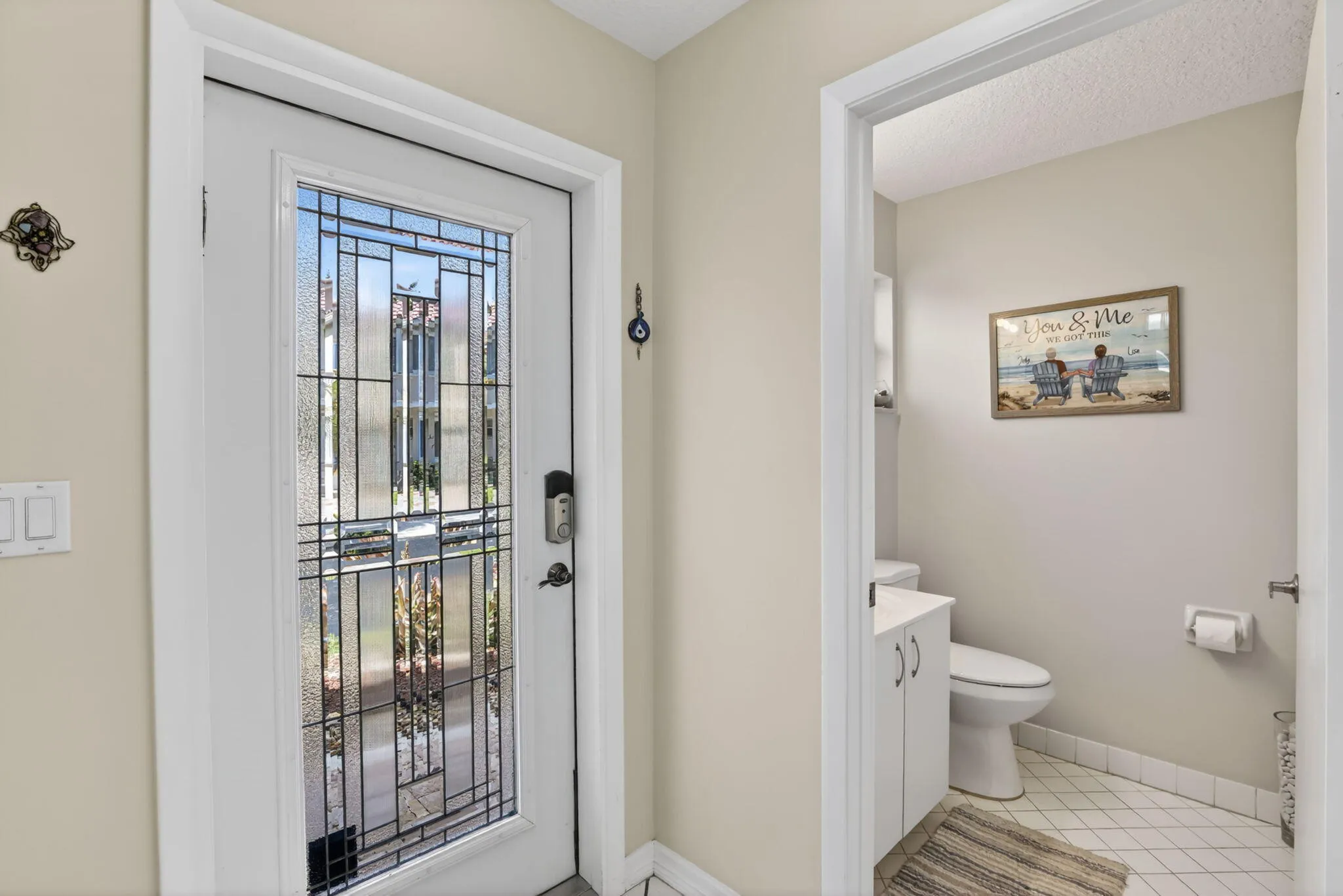 Entrance/Powder Room