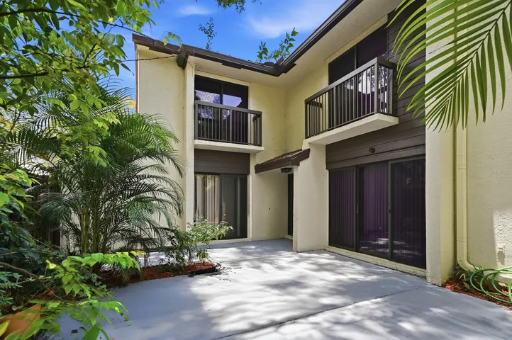Two story townhouse