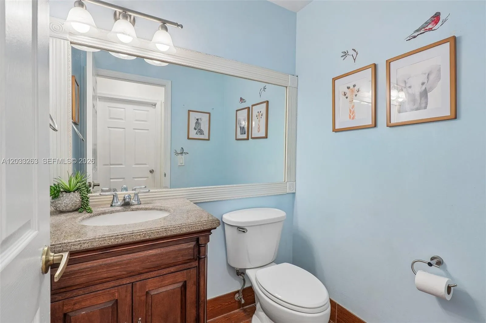 Property photo 100