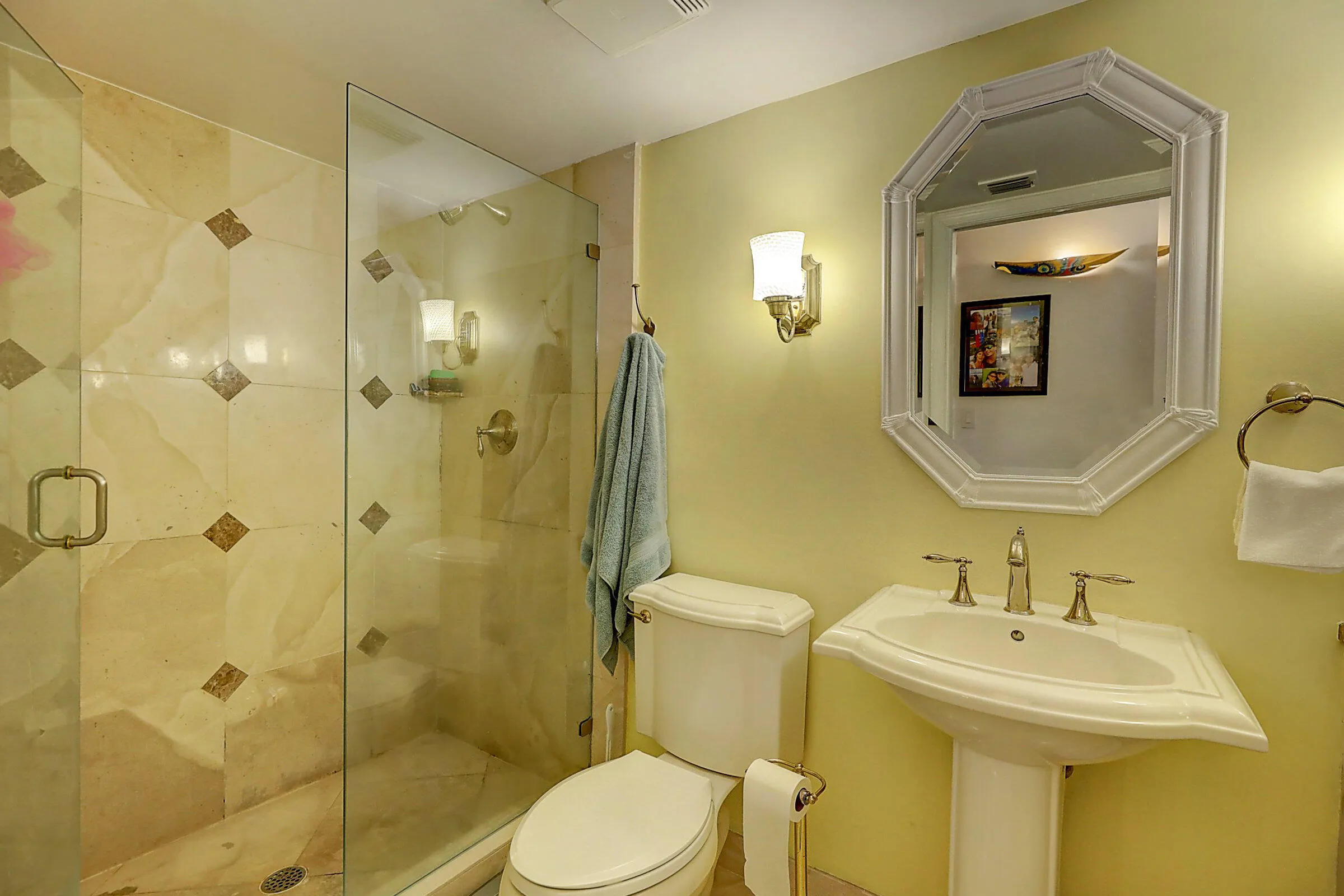 WALK IN SHOWER