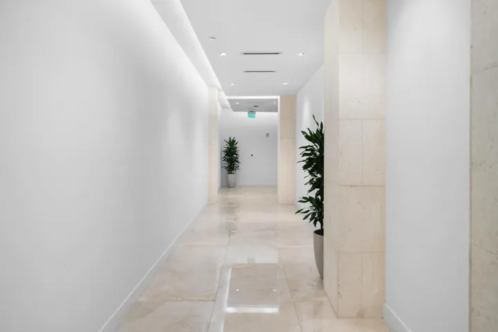 81E0395E-EFBD-4E98-8AEF-73B0BD0EE2C7