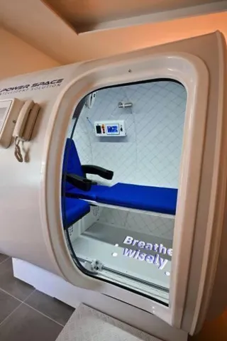 7018A3E5-CAB1-4DF3-83E6-492EB512E87A