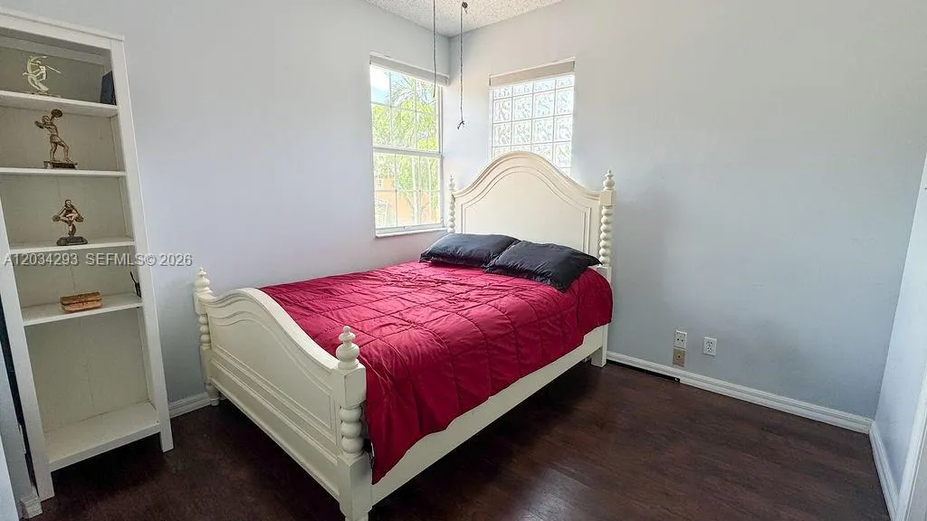 Property photo 24