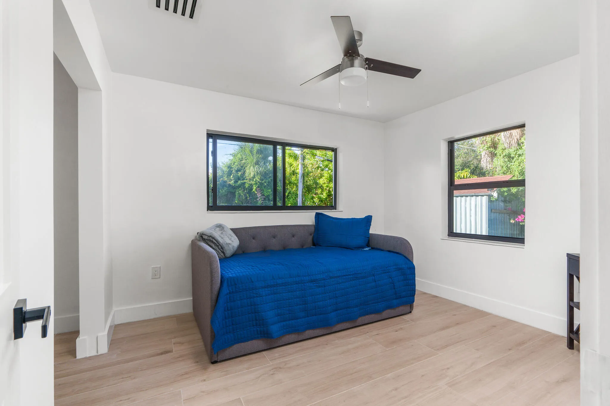 Property photo 50