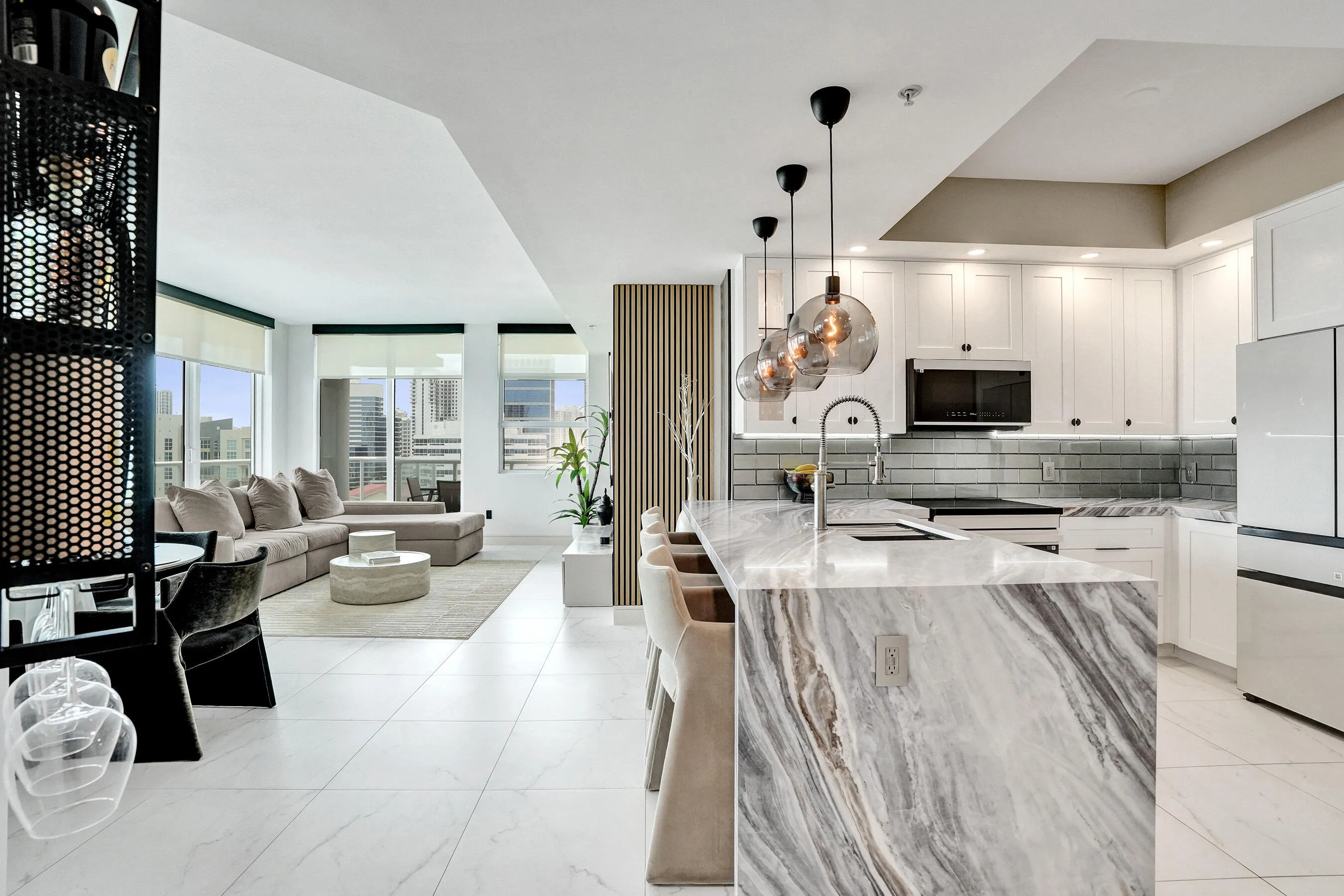 STRADA 315 #1206 KITCHEN TO LIVING