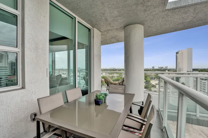STRADA 315 #1206 BALCONY DINING 3