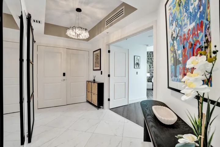 STRADA 315 #1206 FOYER TO DOUBLE ENTRY D