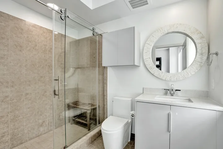 STRADA 315 #1206 2ND BATH