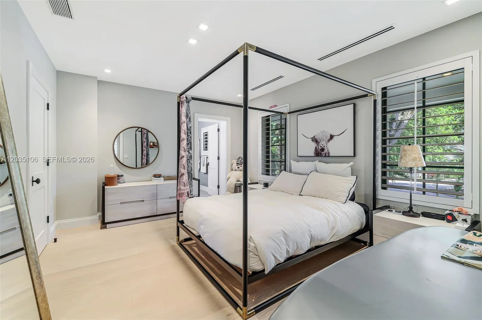 Property photo 111