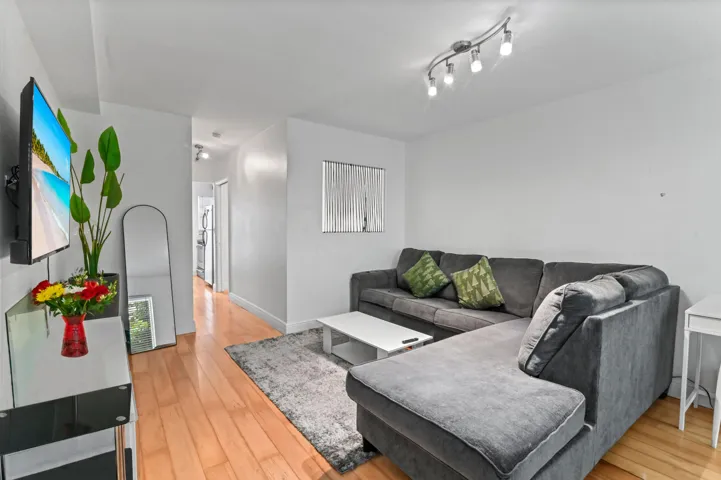 11 Living room 03