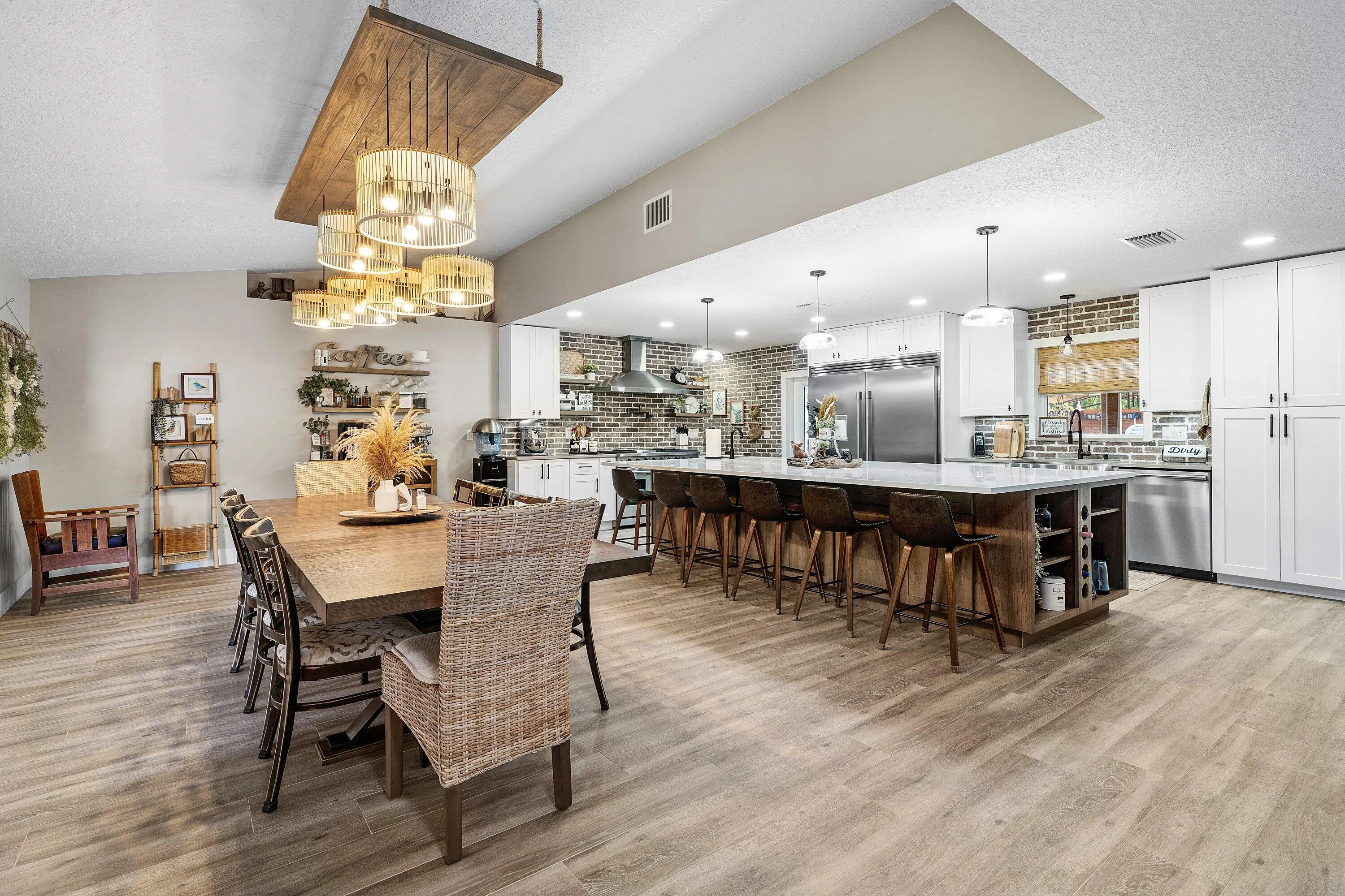009-1473263rdCourtNorth-TheAcreage-FL-33