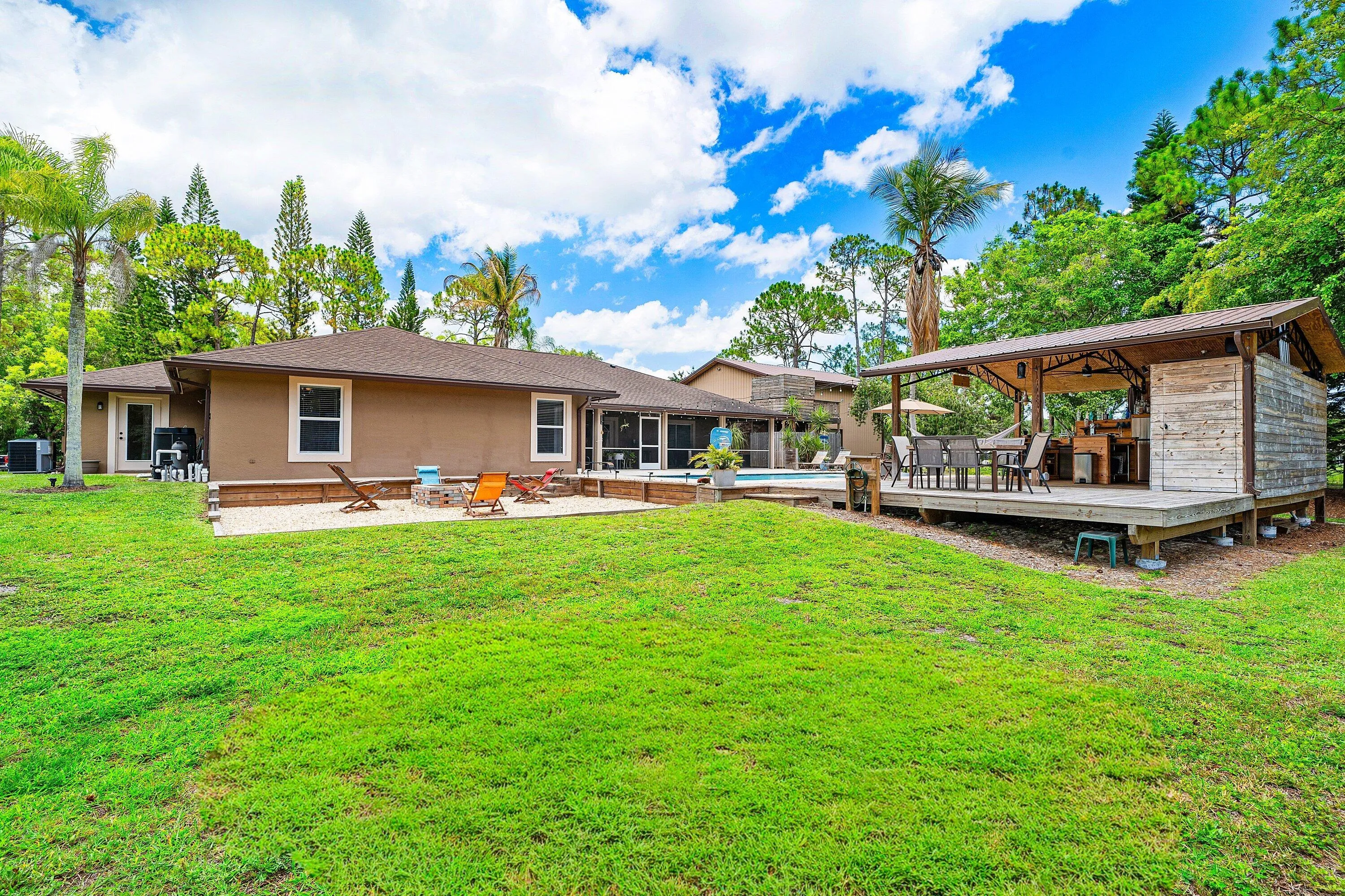 071-1473263rdCourtNorth-TheAcreage-FL-33