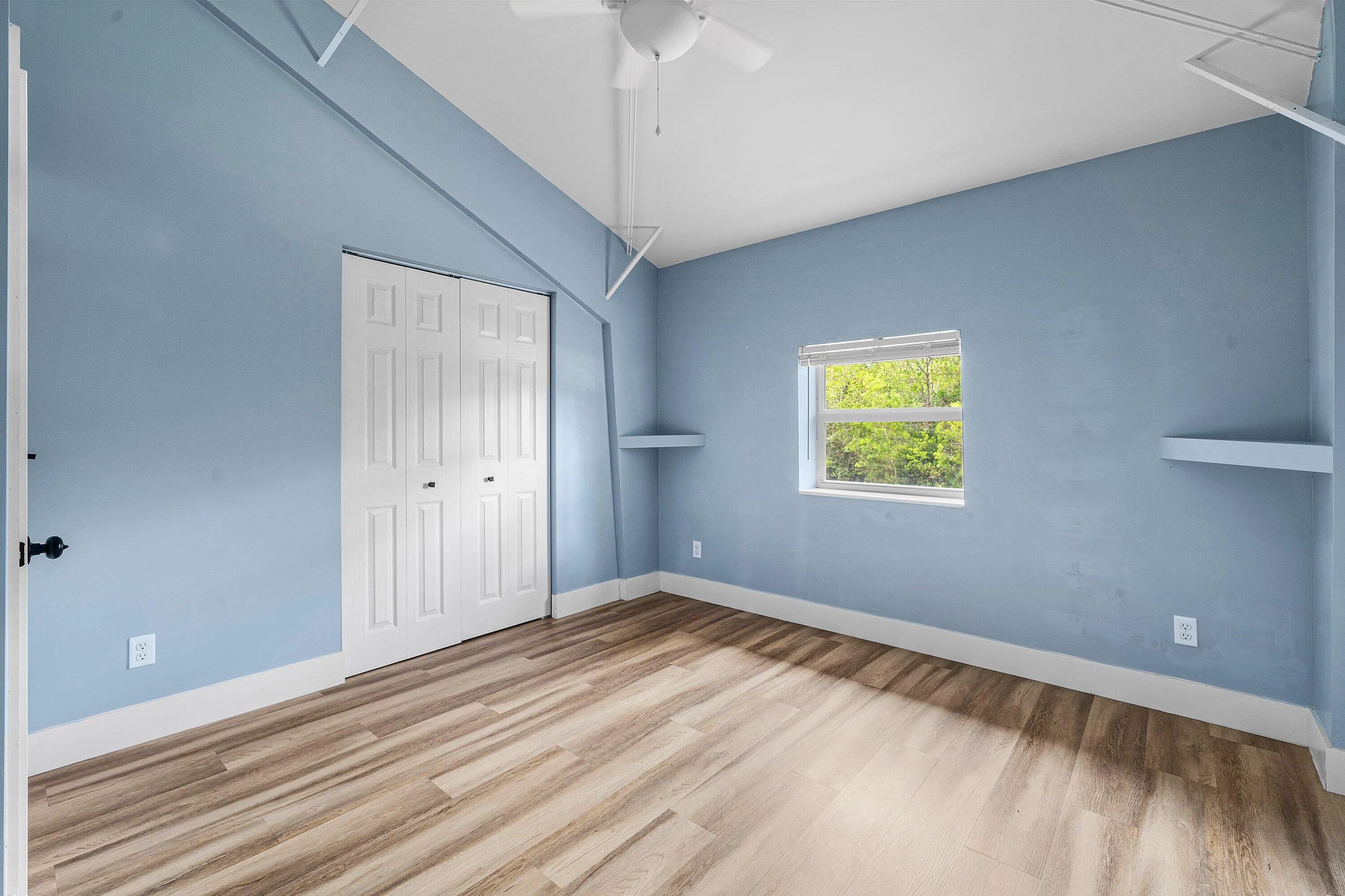 048-1473263rdCourtNorth-TheAcreage-FL-33