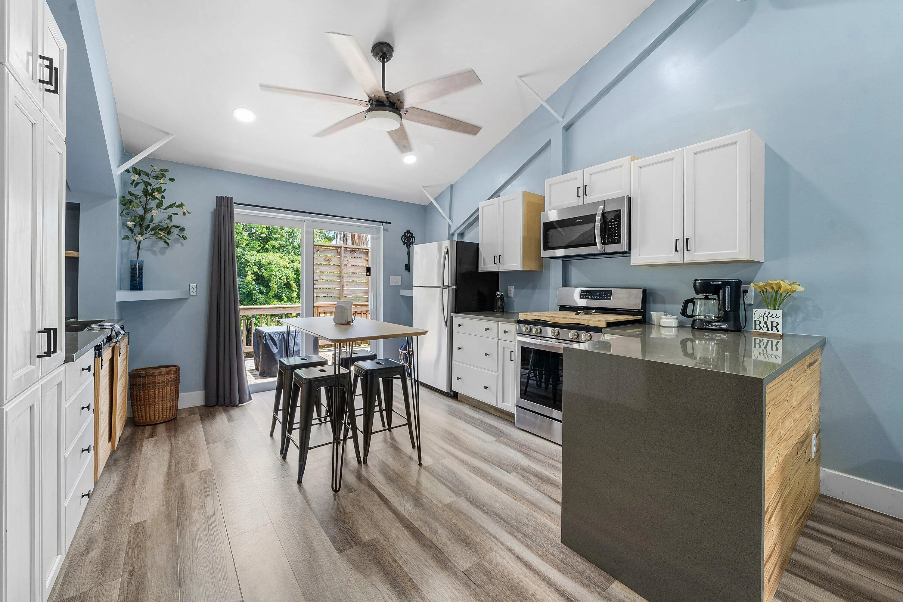 045-1473263rdCourtNorth-TheAcreage-FL-33