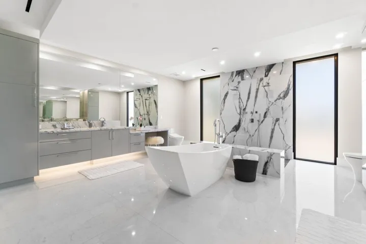Primary Bath